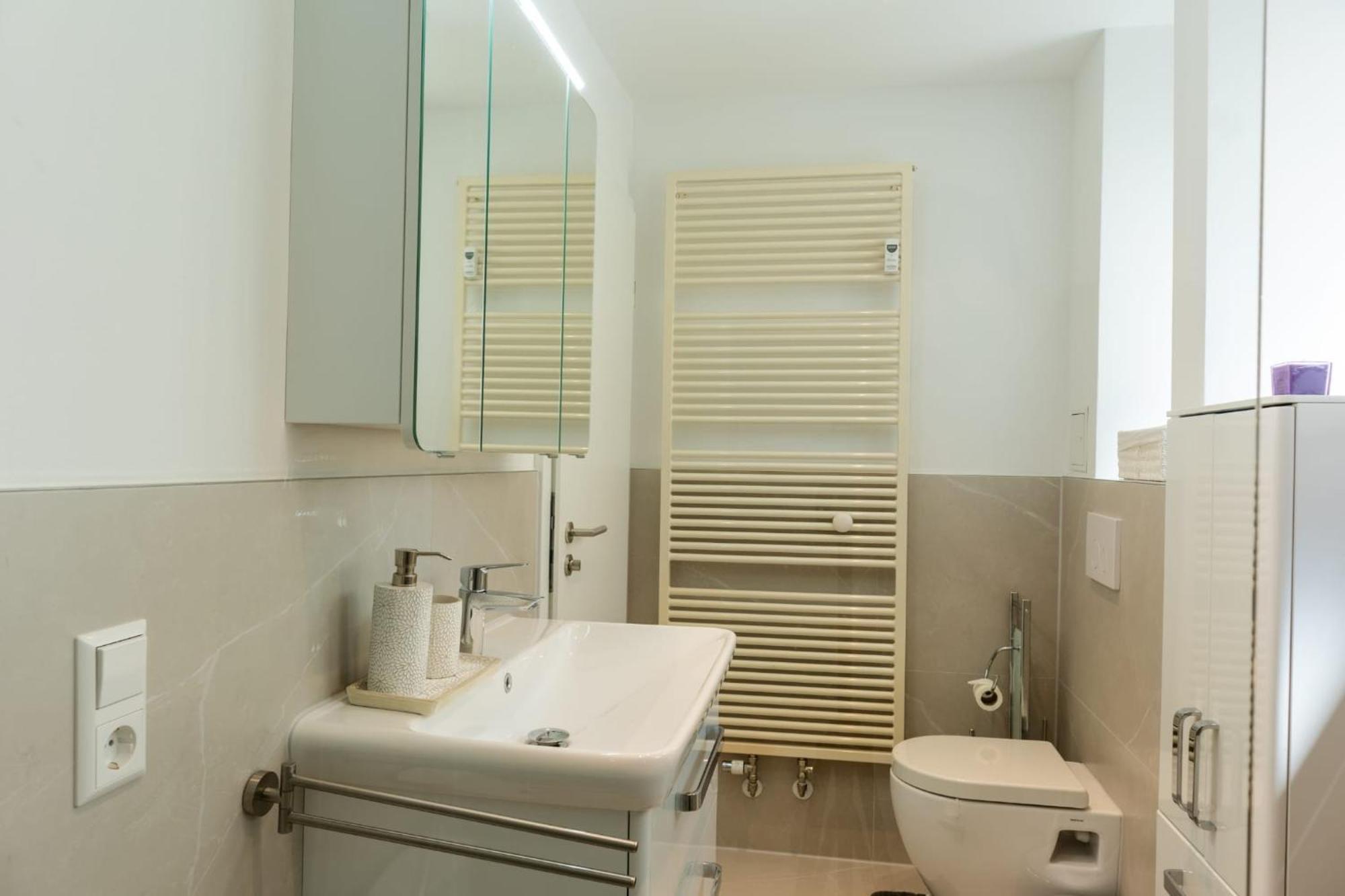 Mega Lux Apartment اسلنغن المظهر الخارجي الصورة